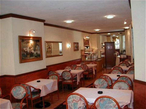 Hotel Tourist Frankfurt am Main Bagian luar foto