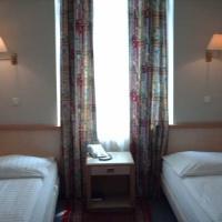Hotel Tourist Frankfurt am Main Bagian luar foto